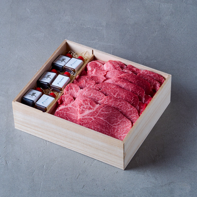 よろにく/日山コラボ 黒毛和牛(ヒレざんまい)特製タレ付き【折詰】480g