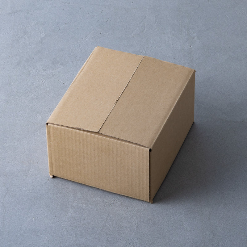 日山のビーフカレー 200g×4食セット 配送用お包み