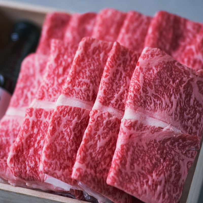 しゃぶしゃぶ用:国産黒毛和牛(サーロイン)日山のぽん酢付き【折詰】800g アップ