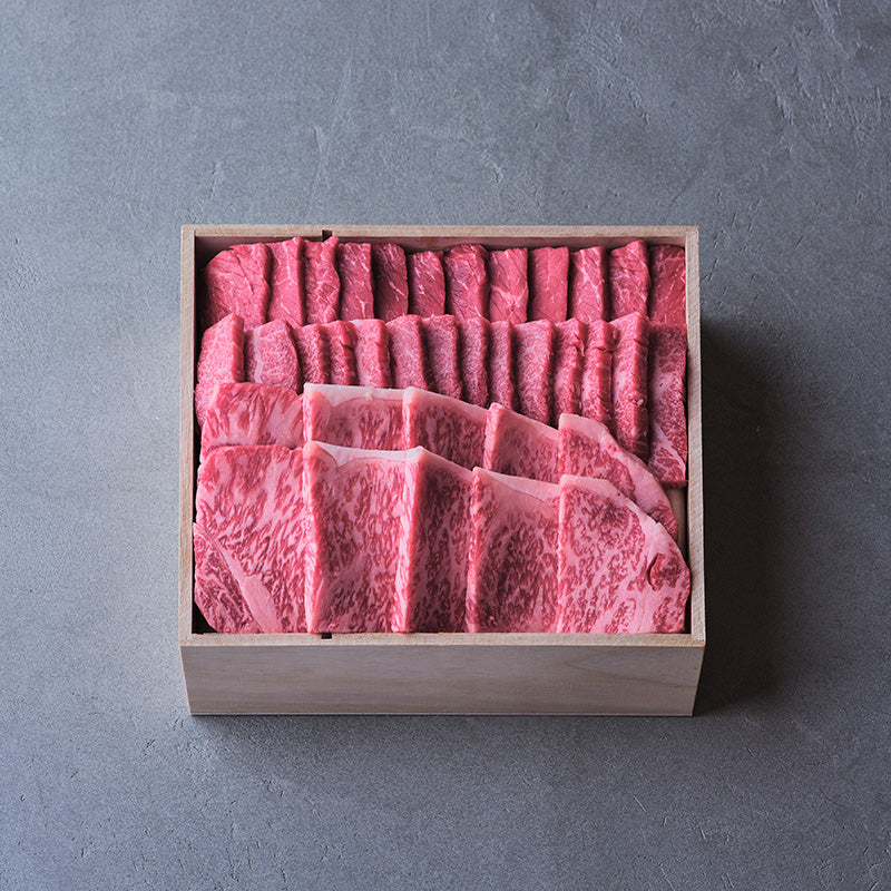 焼肉用セットC:国産黒毛和牛(モモ・バラカルビ・ロース)【折詰】合計900g2