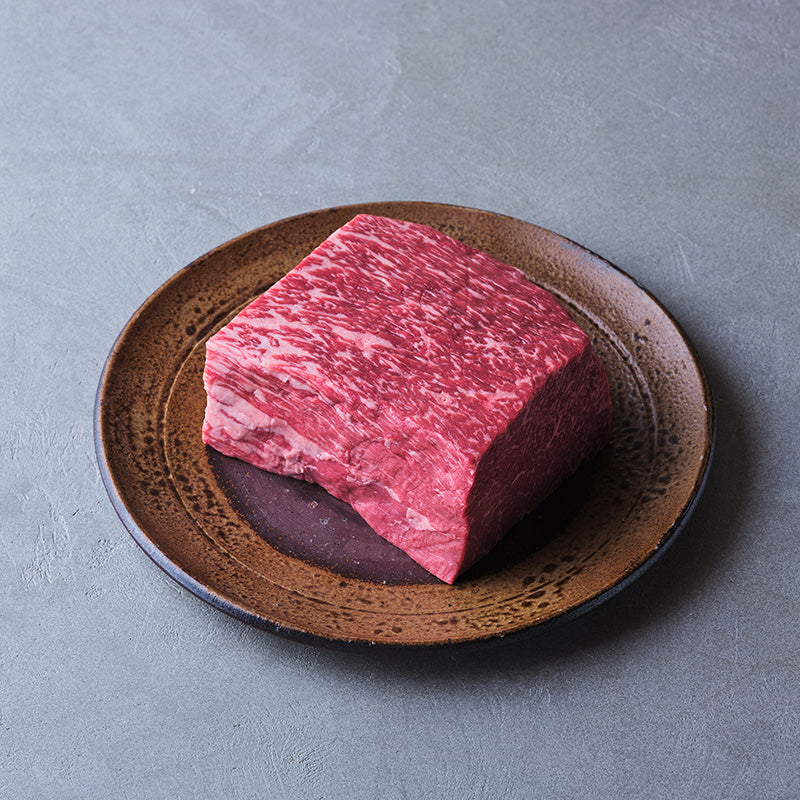 ローストビーフ用：国産黒毛和牛（モモブロック）【量り売り】1kg２